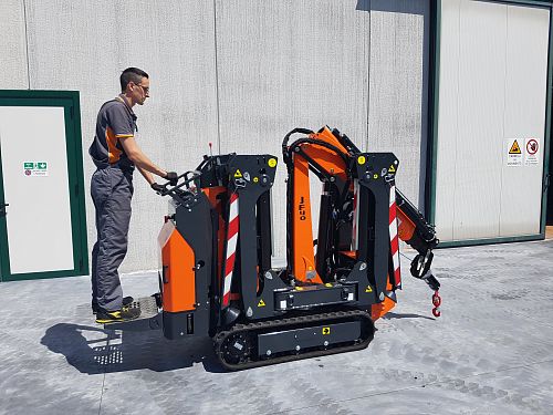 Мини-кран Jekko JF40